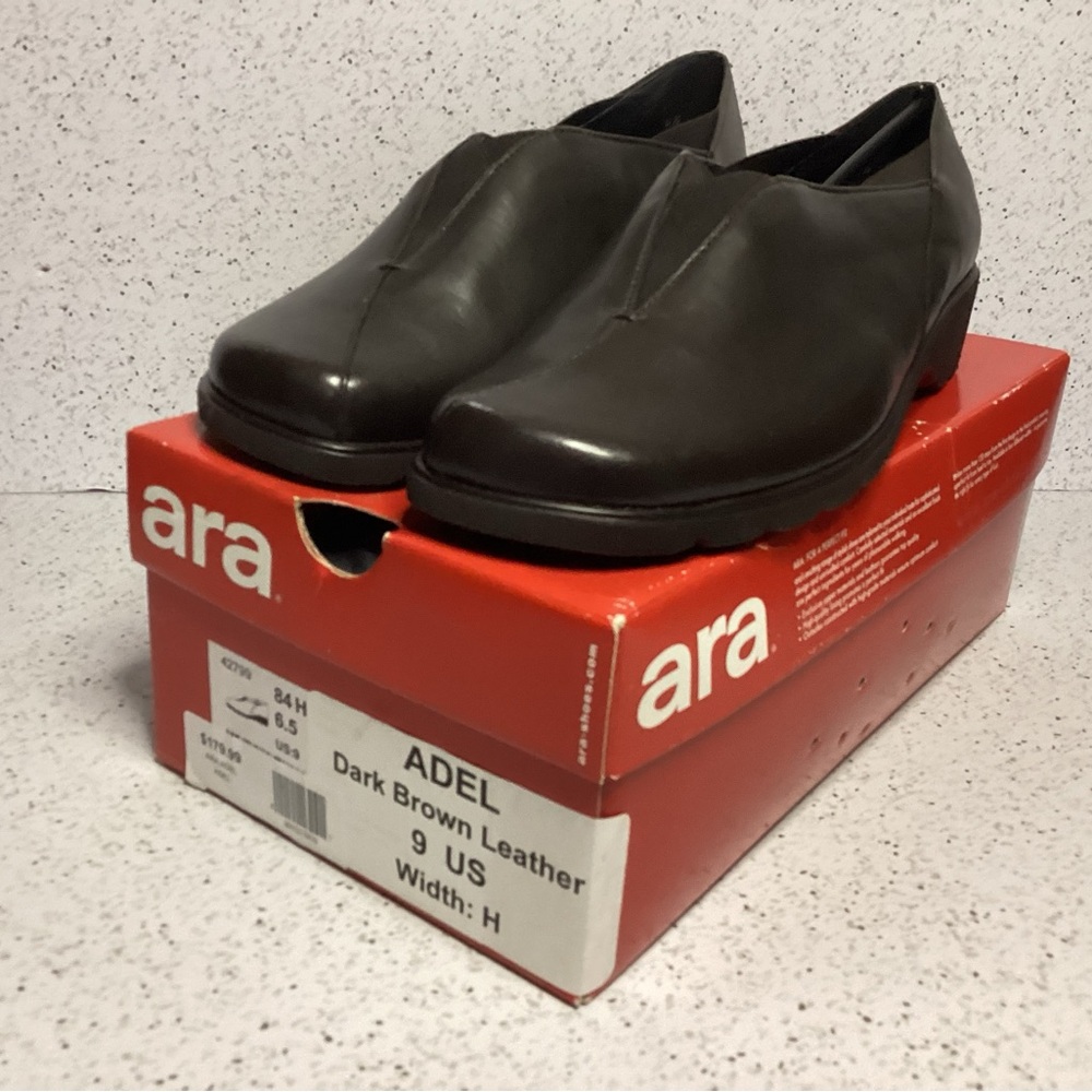 ara Adel brown leather women’s shoe size 9 with box